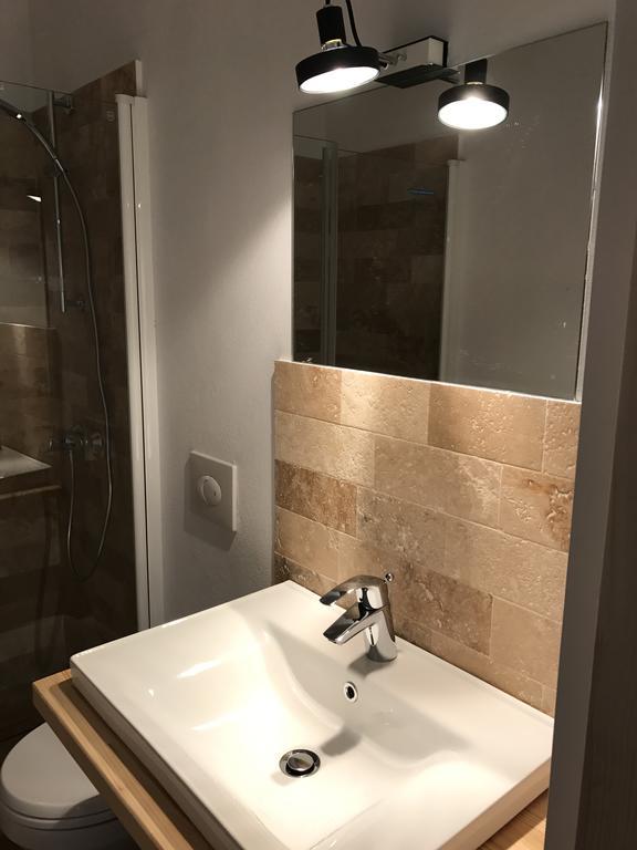 Anahouse Hotel Viseu de Sus Bagian luar foto